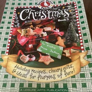 Gooseberry Patch Christmas Book 5 - Cookbook, recipes, how-to, gifts etc!